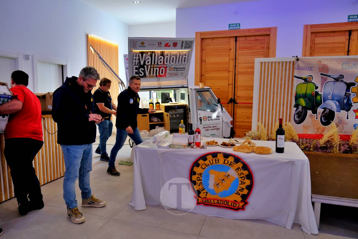 Tomelloso se convierte en capital nacional del vespismo con 220 participantes