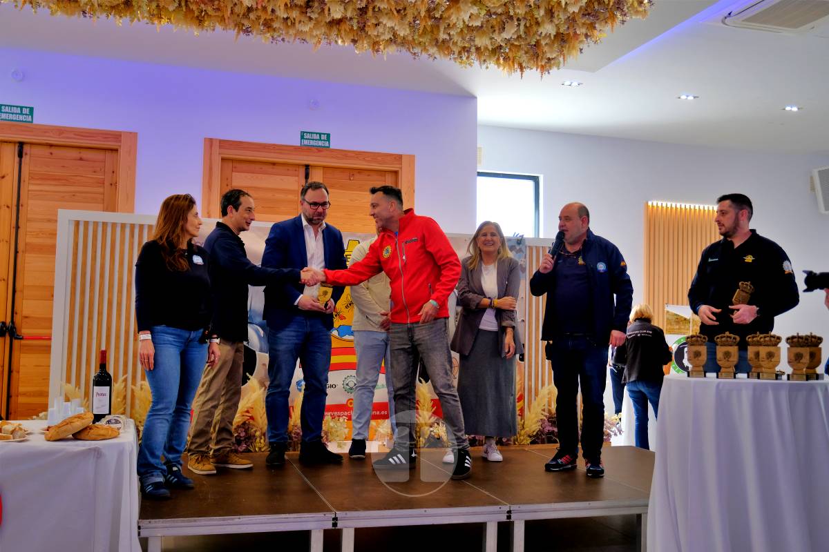 Tomelloso se convierte en capital nacional del vespismo con 220 participantes