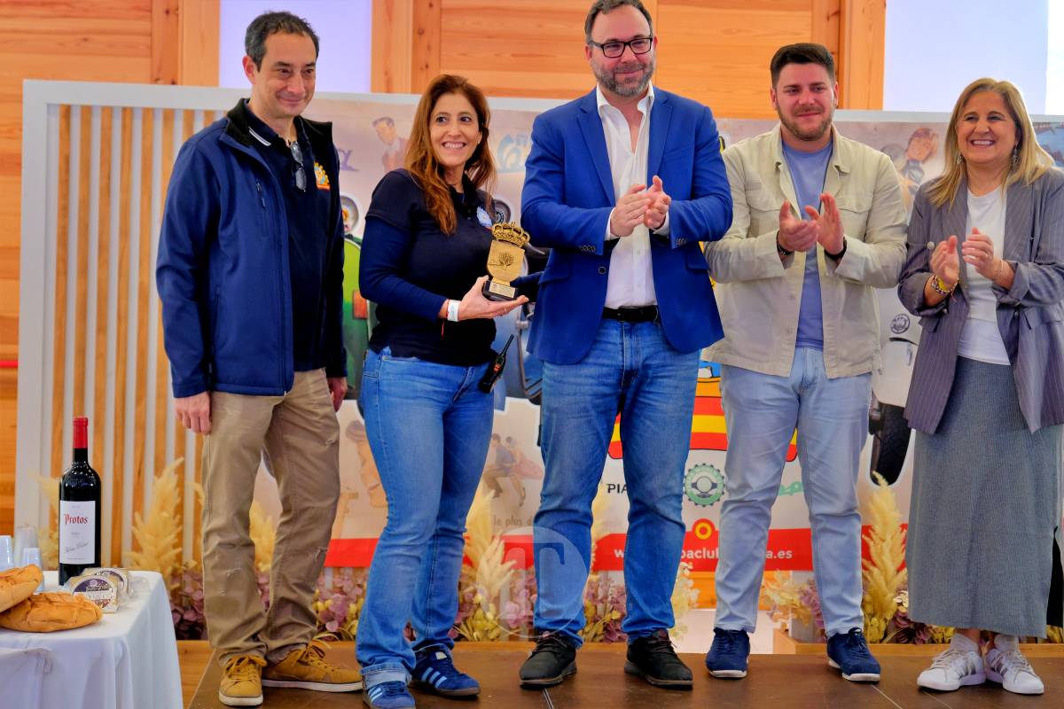 Tomelloso se convierte en capital nacional del vespismo con 220 participantes