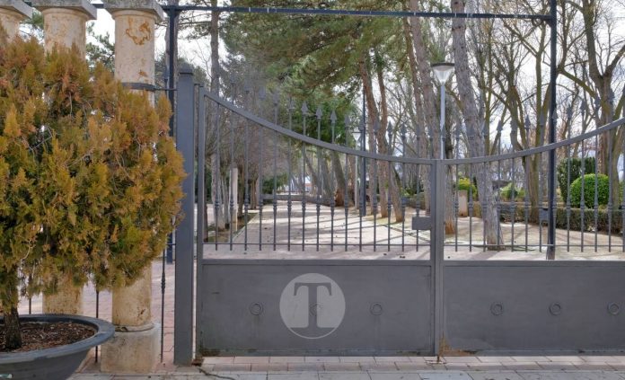 Parque de la Constitución en Tomelloso - 002