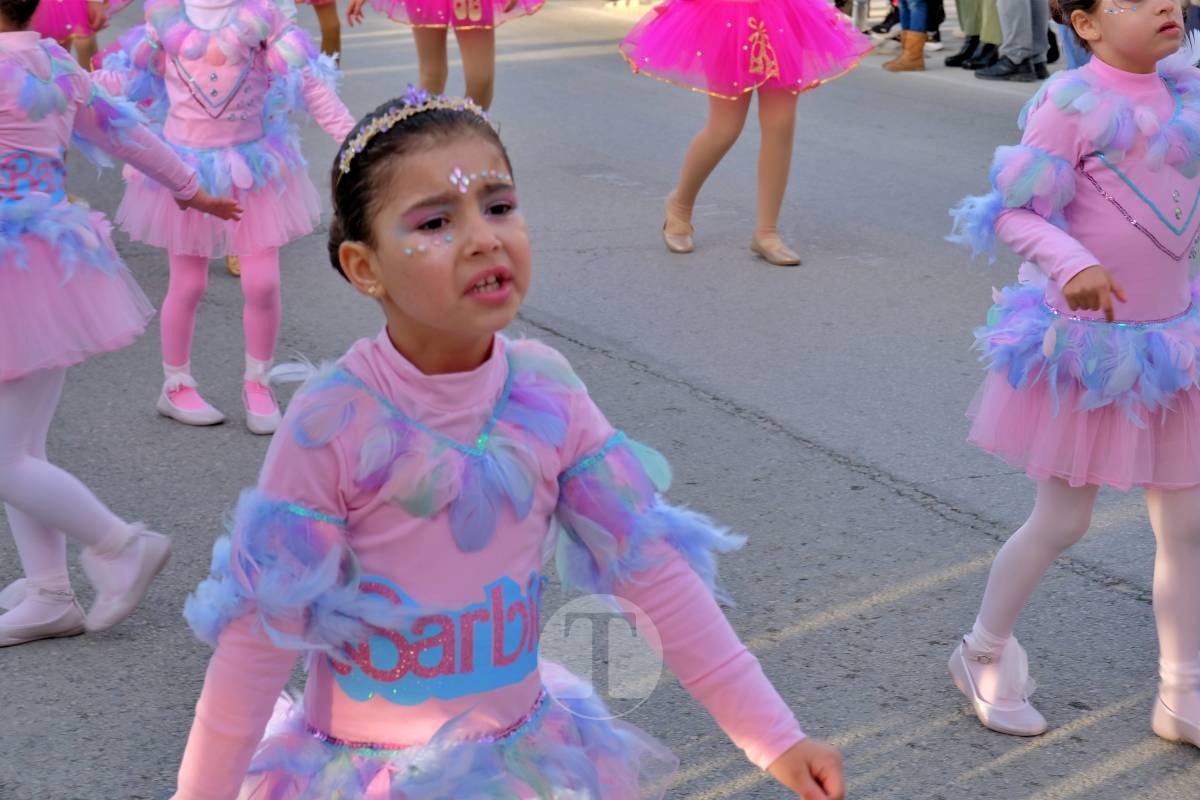 De las profundidades del océano a la luna, fantasía y humor toman el Carnaval de Tomelloso