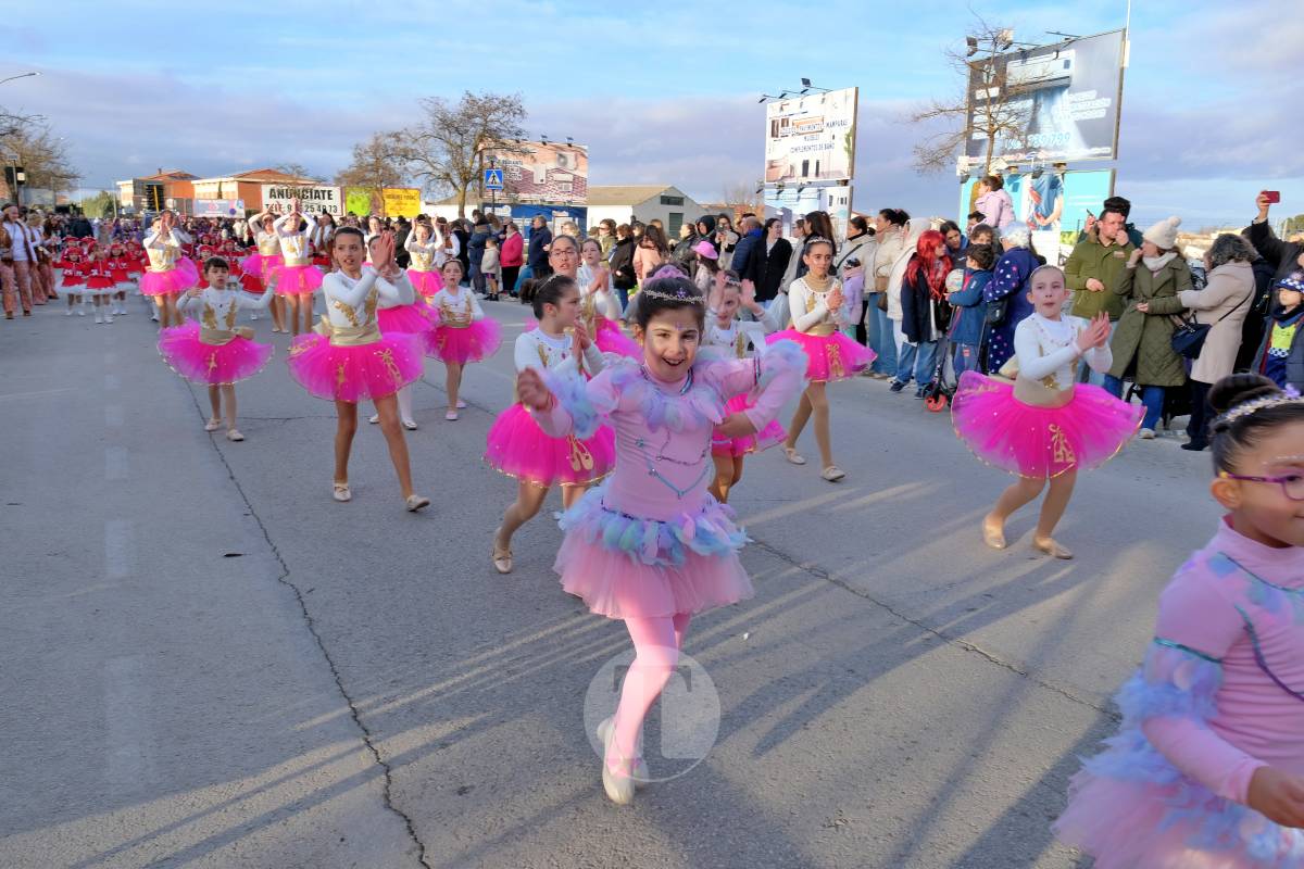 De las profundidades del océano a la luna, fantasía y humor toman el Carnaval de Tomelloso