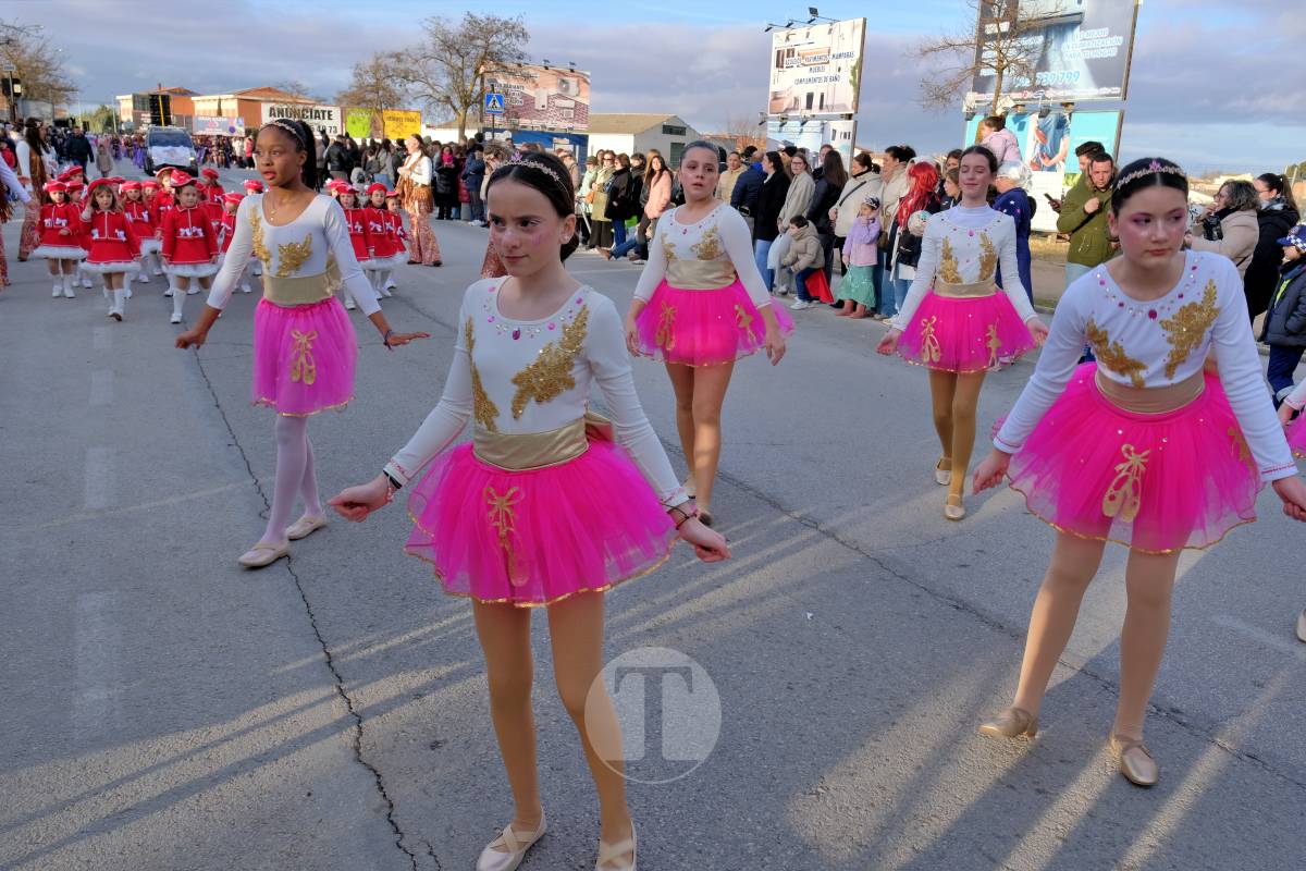 De las profundidades del océano a la luna, fantasía y humor toman el Carnaval de Tomelloso