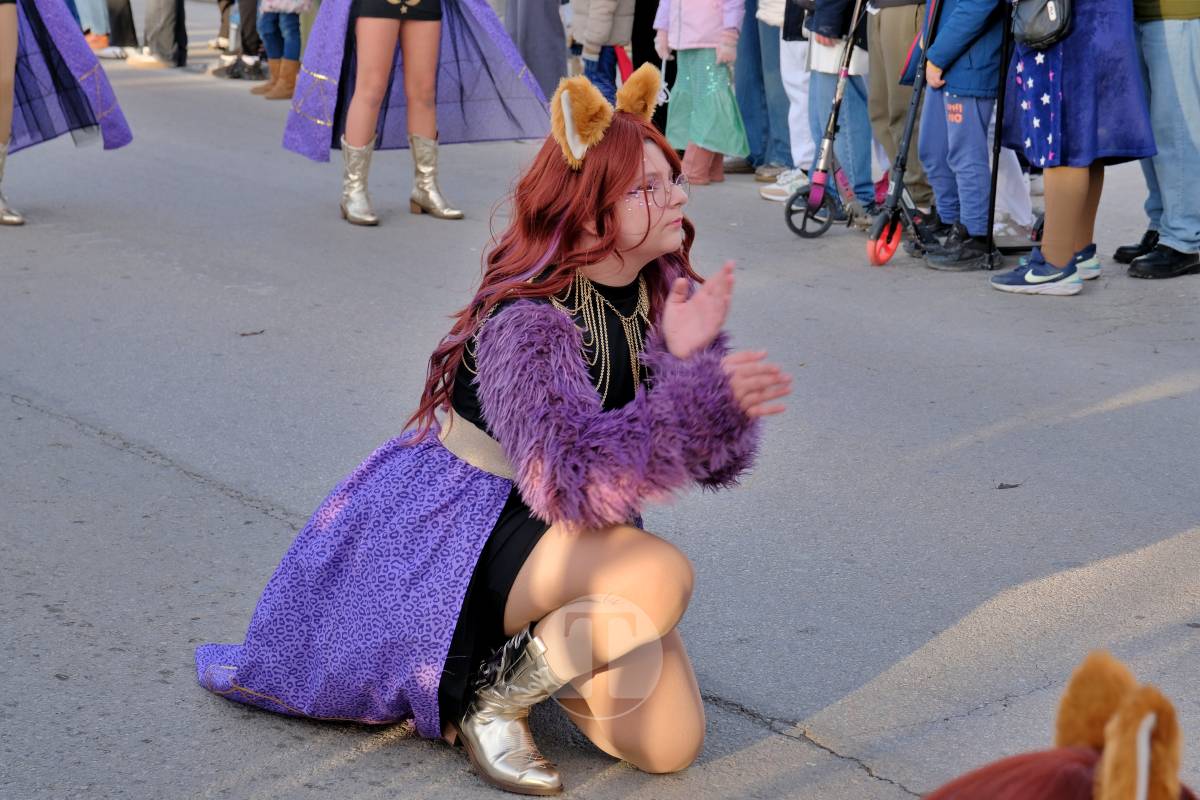 De las profundidades del océano a la luna, fantasía y humor toman el Carnaval de Tomelloso
