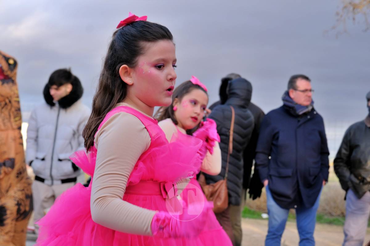 De las profundidades del océano a la luna, fantasía y humor toman el Carnaval de Tomelloso