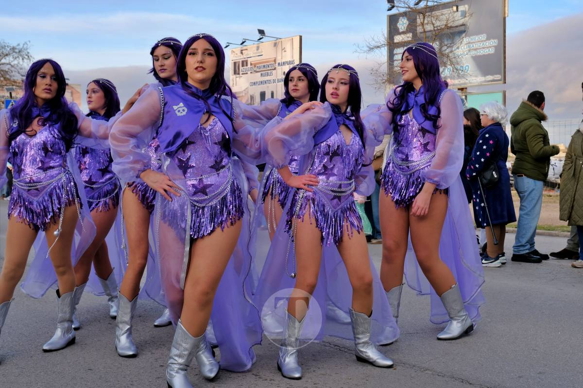 De las profundidades del océano a la luna, fantasía y humor toman el Carnaval de Tomelloso