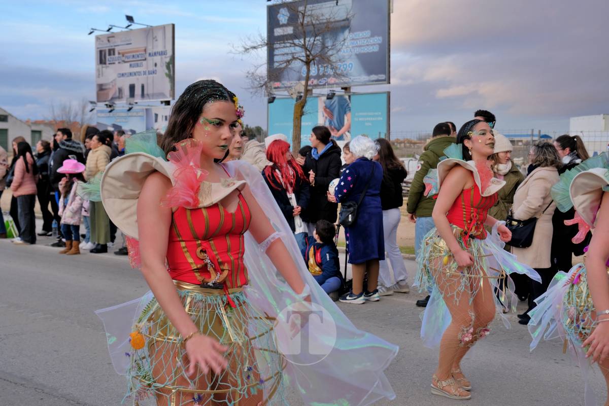 De las profundidades del océano a la luna, fantasía y humor toman el Carnaval de Tomelloso