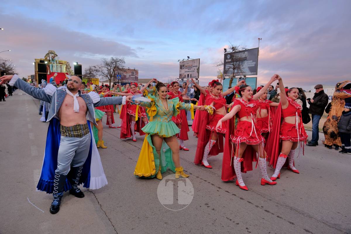 De las profundidades del océano a la luna, fantasía y humor toman el Carnaval de Tomelloso