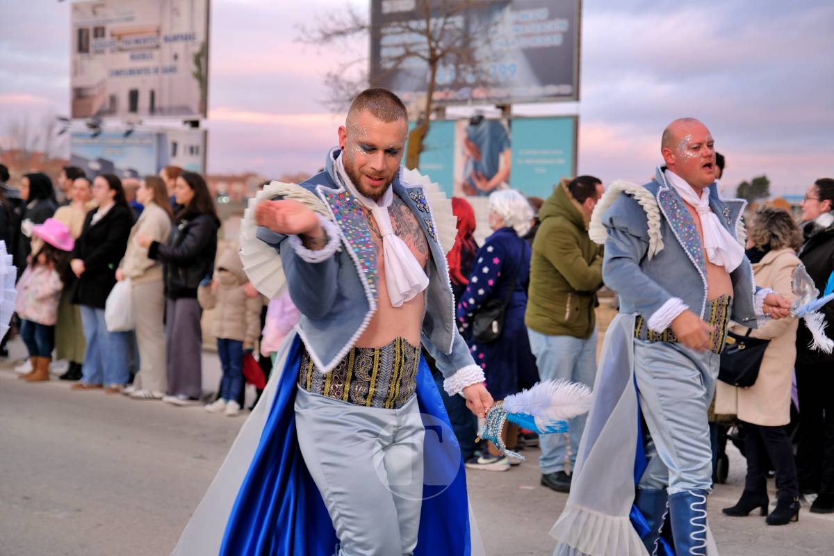 De las profundidades del océano a la luna, fantasía y humor toman el Carnaval de Tomelloso