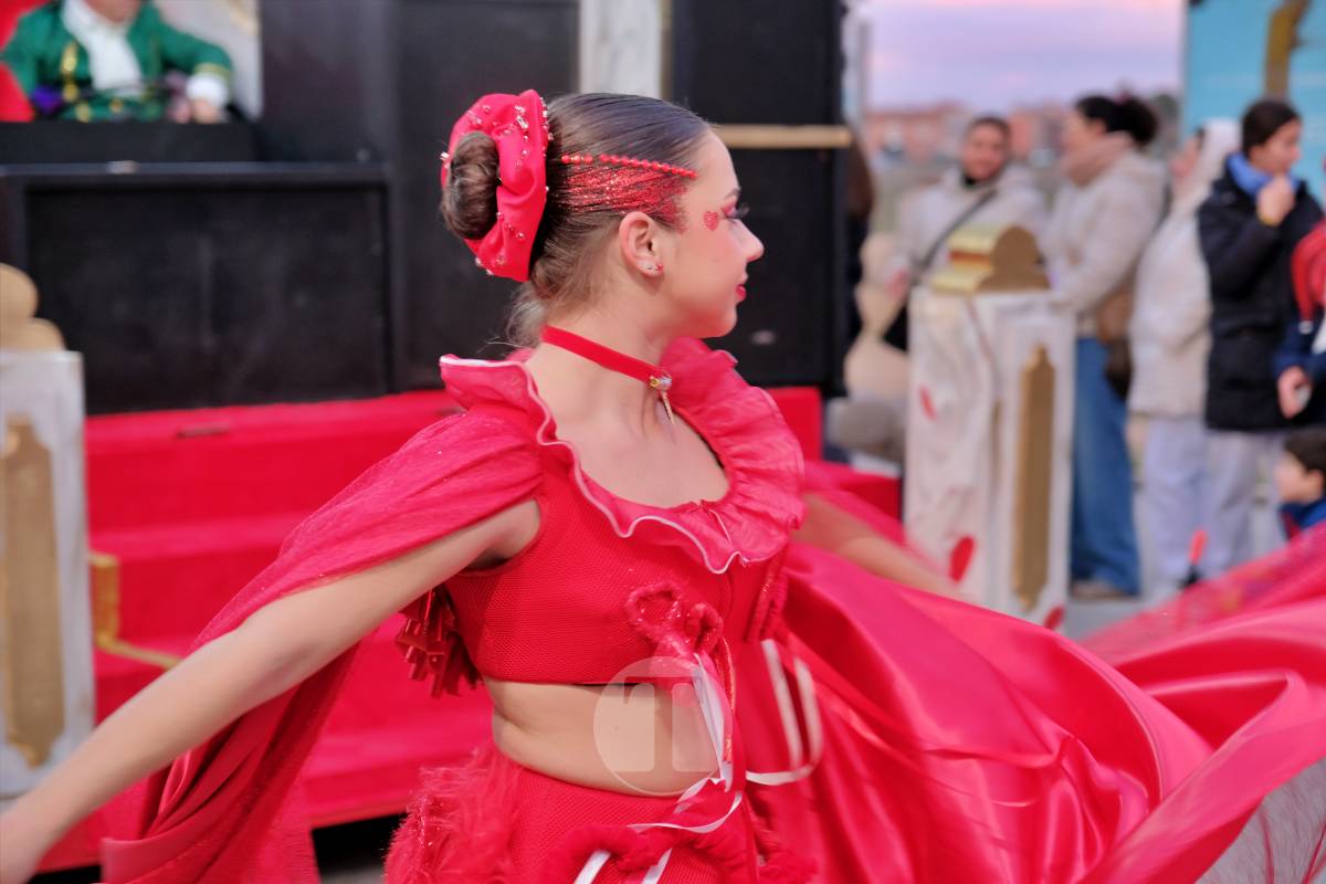 De las profundidades del océano a la luna, fantasía y humor toman el Carnaval de Tomelloso
