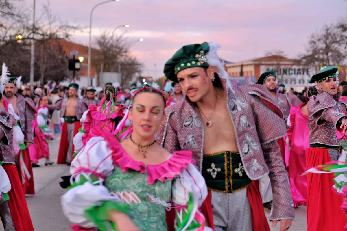 De las profundidades del océano a la luna, fantasía y humor toman el Carnaval de Tomelloso