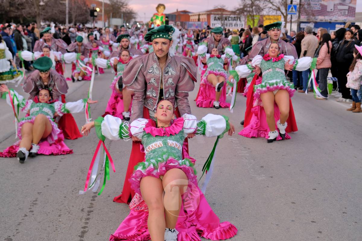 De las profundidades del océano a la luna, fantasía y humor toman el Carnaval de Tomelloso