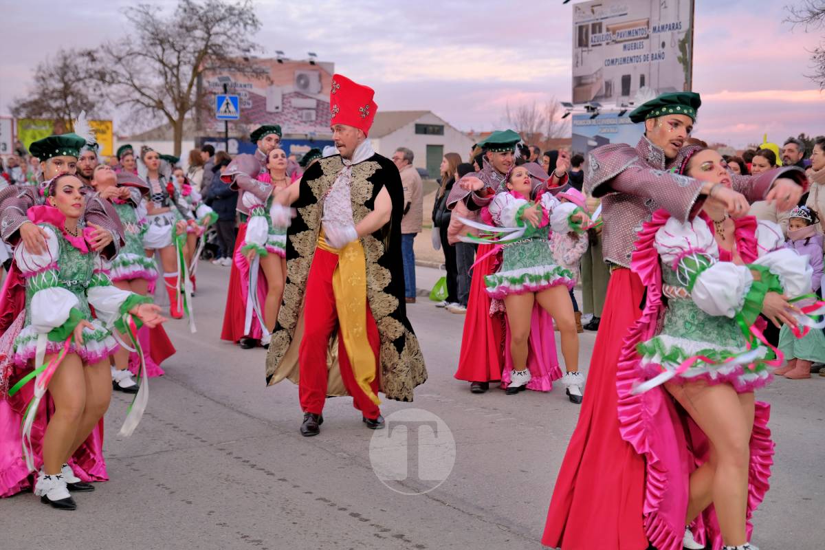 De las profundidades del océano a la luna, fantasía y humor toman el Carnaval de Tomelloso