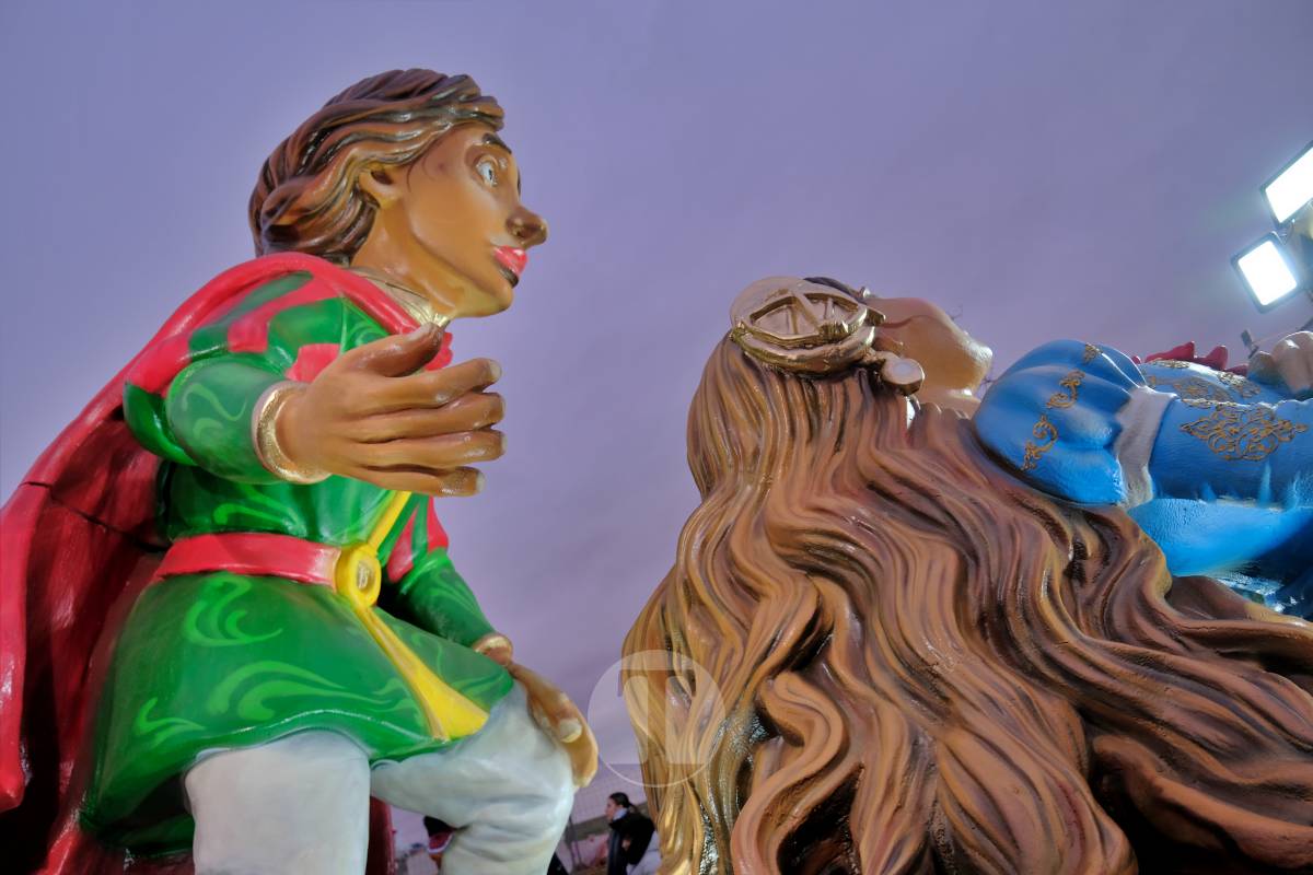 De las profundidades del océano a la luna, fantasía y humor toman el Carnaval de Tomelloso