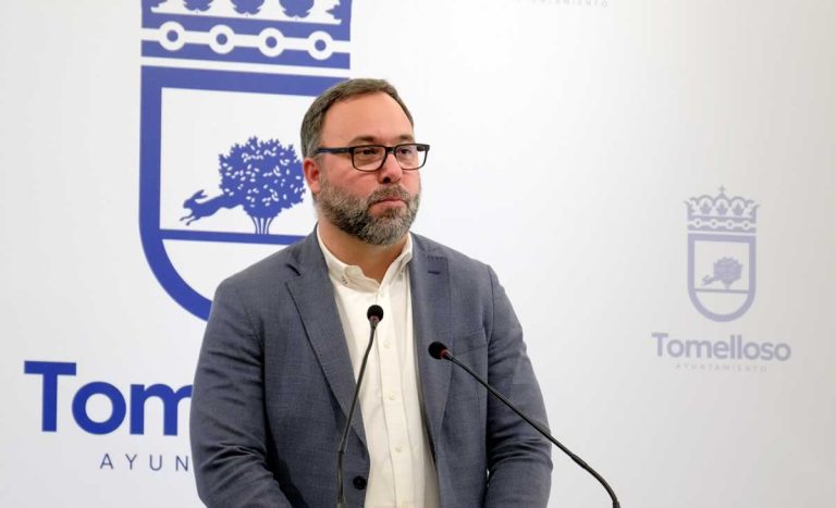 Navarro denuncia que cinco años después, Tomelloso sigue sin la unidad de hemodiálisis prometida