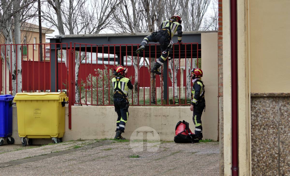 Un simulacro en un instituto de Tomelloso pone el foco en el suicidio adolescente