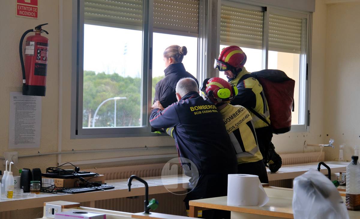 Un simulacro en un instituto de Tomelloso pone el foco en el suicidio adolescente