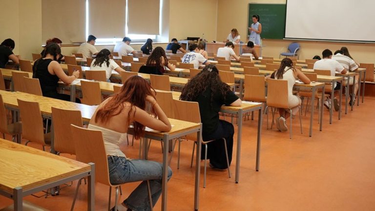 Castilla-La Mancha fija las fechas de la PAU: 8, 9 y 10 de junio