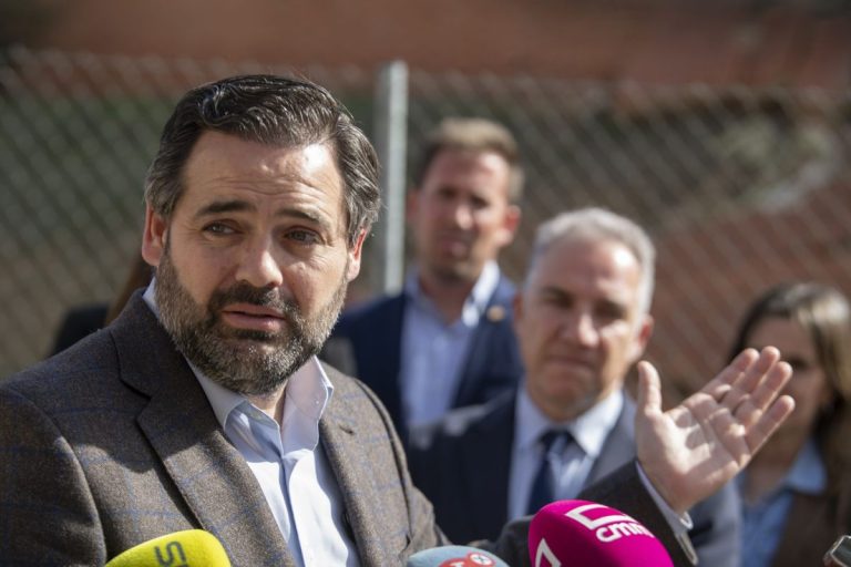 Núñez asume el pacto con Vox como opción de gobierno y promete no repetir “el giro” de Page con Podemos