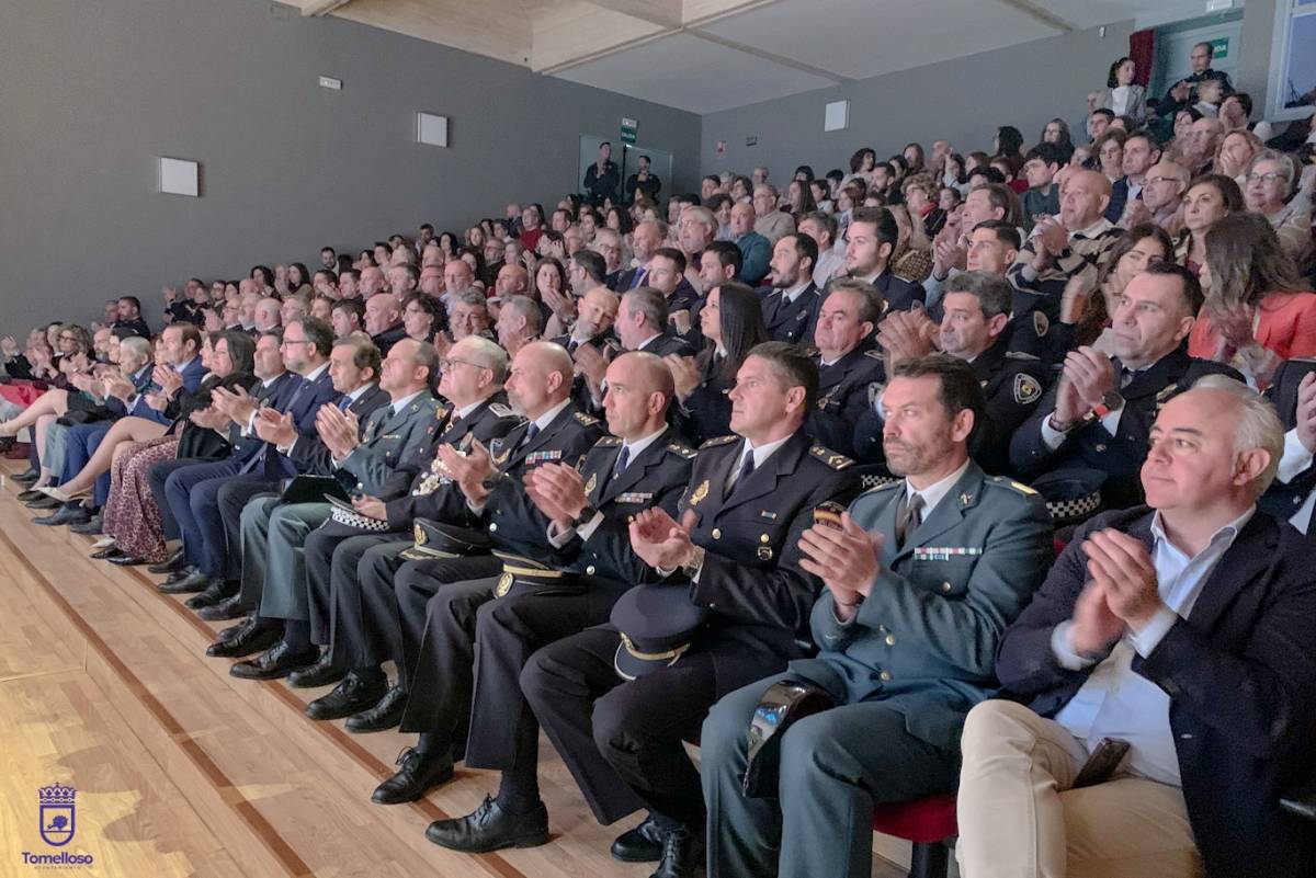 Tomelloso arropa a su Policía Local en una jornada de distinciones y compromiso institucional