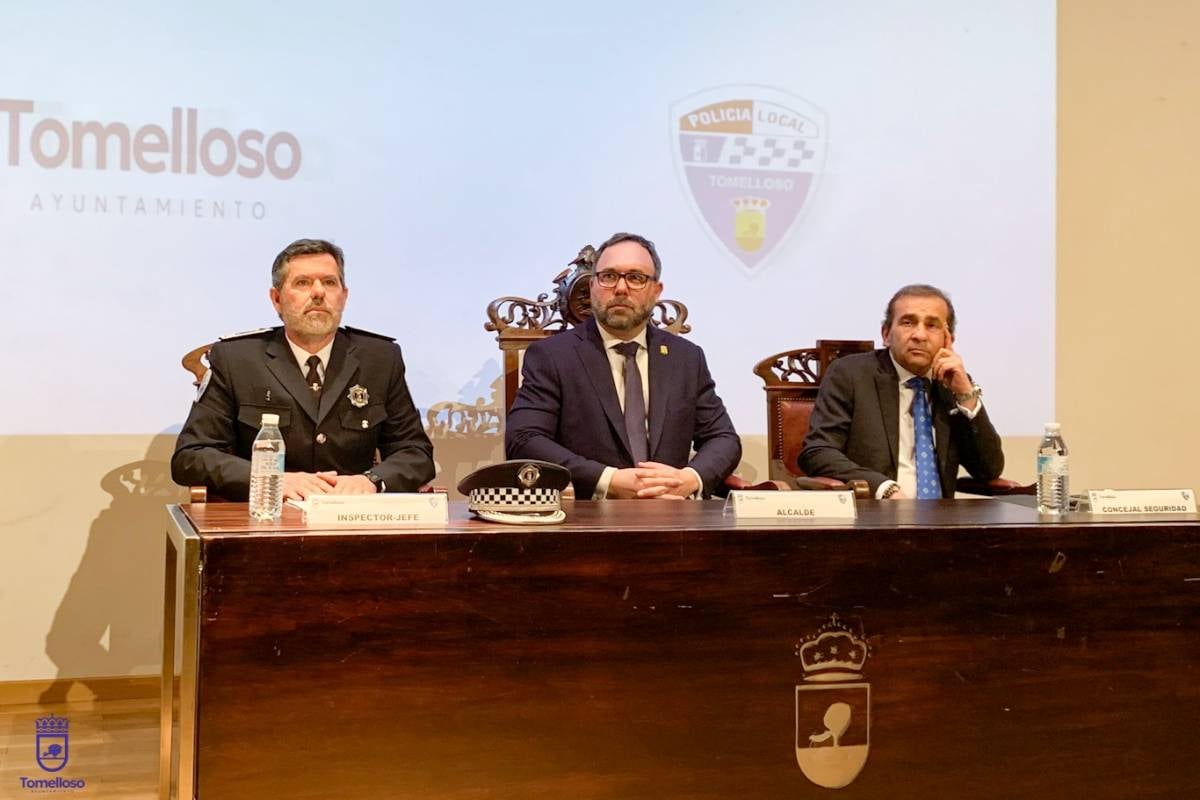 Tomelloso arropa a su Policía Local en una jornada de distinciones y compromiso institucional