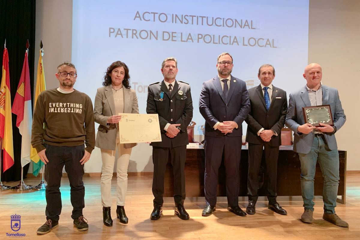 Tomelloso arropa a su Policía Local en una jornada de distinciones y compromiso institucional