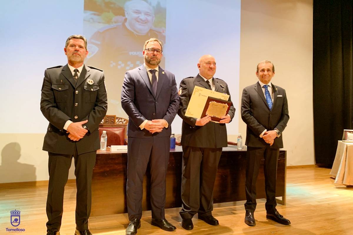 Tomelloso arropa a su Policía Local en una jornada de distinciones y compromiso institucional