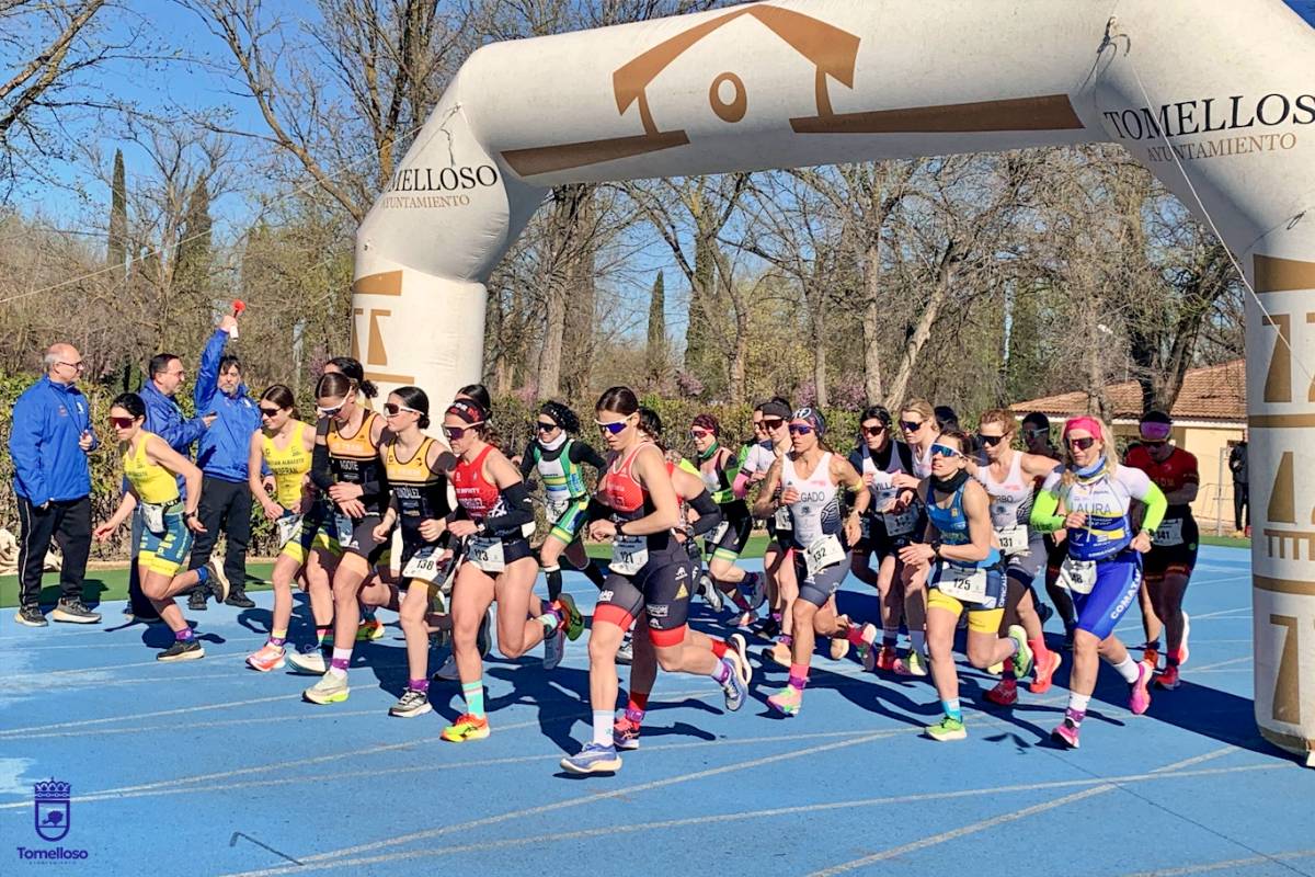 El XXXIV Duatlón Ciudad de Tomelloso reúne a 150 atletas y consolida su carácter solidario