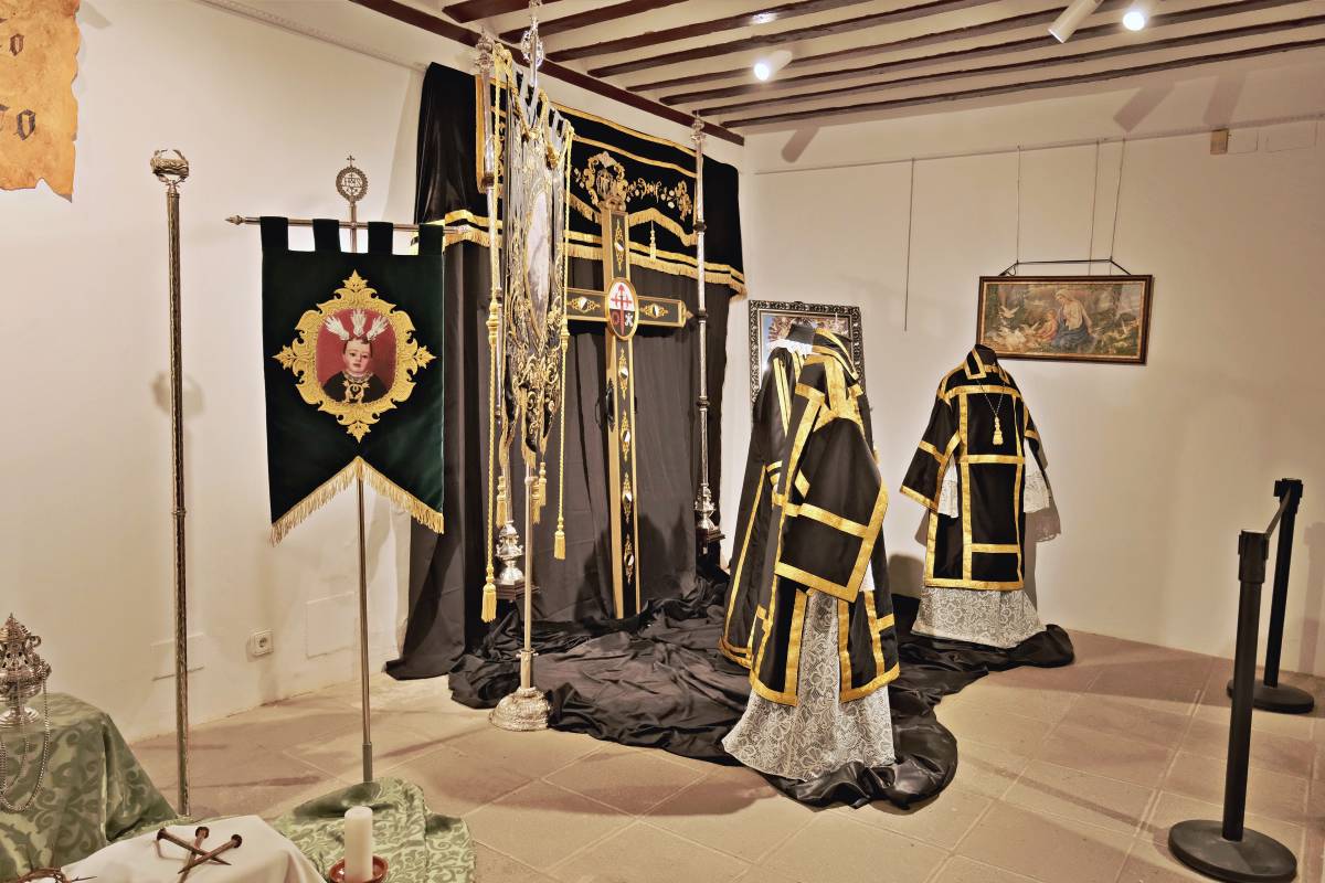 Tomelloso inaugura una exposición de las hermandades que anticipa la Semana Santa
