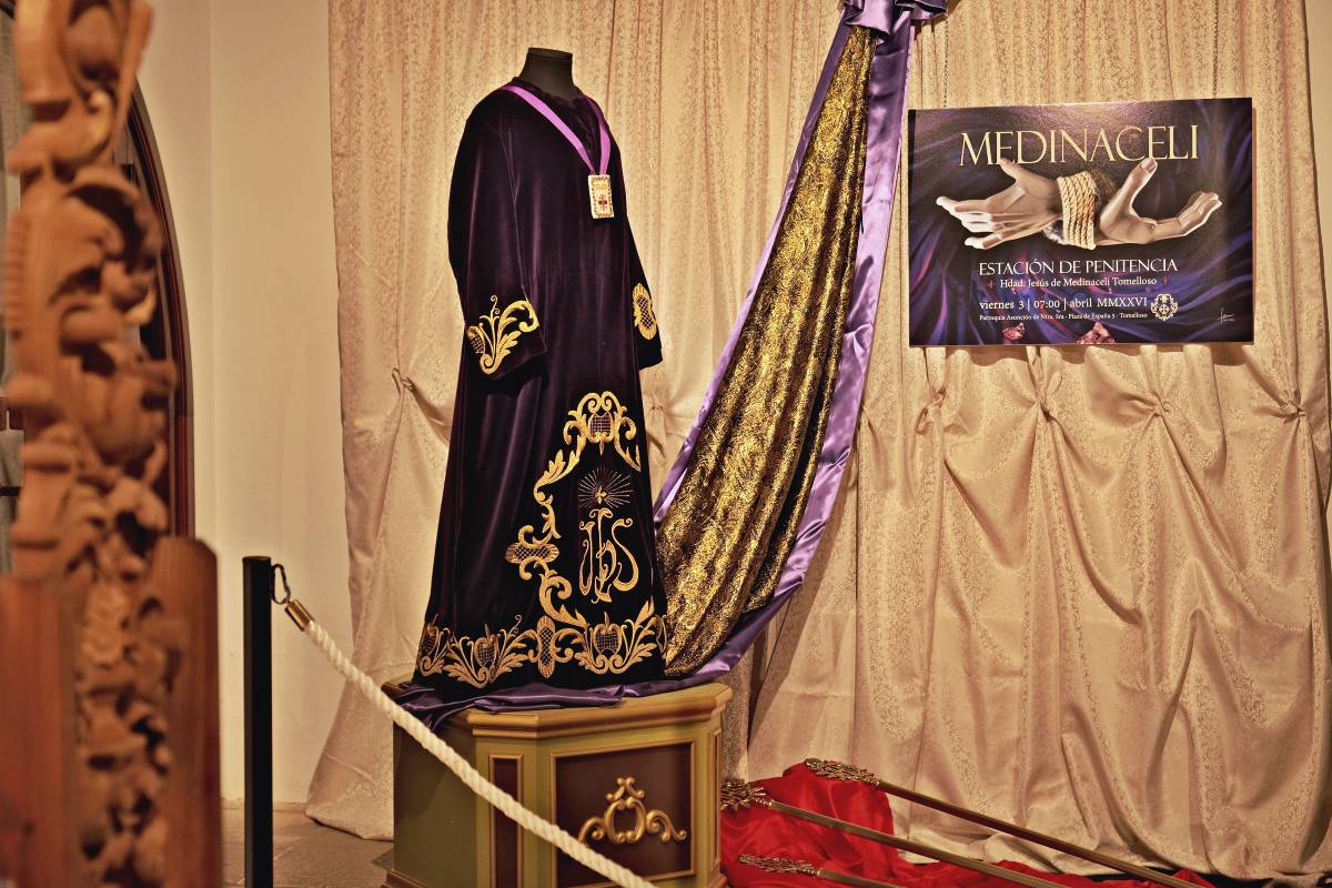 Tomelloso inaugura una exposición de las hermandades que anticipa la Semana Santa