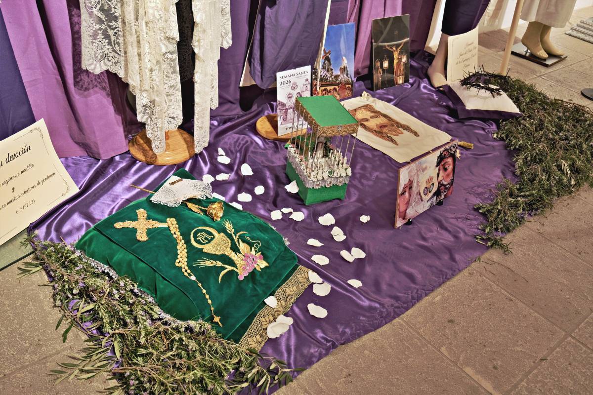 Tomelloso inaugura una exposición de las hermandades que anticipa la Semana Santa
