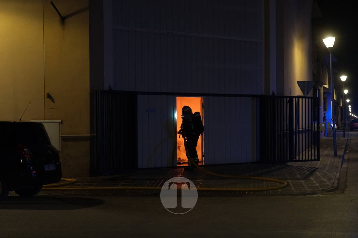 Incendio en un almacén de fontanería de Tomelloso
