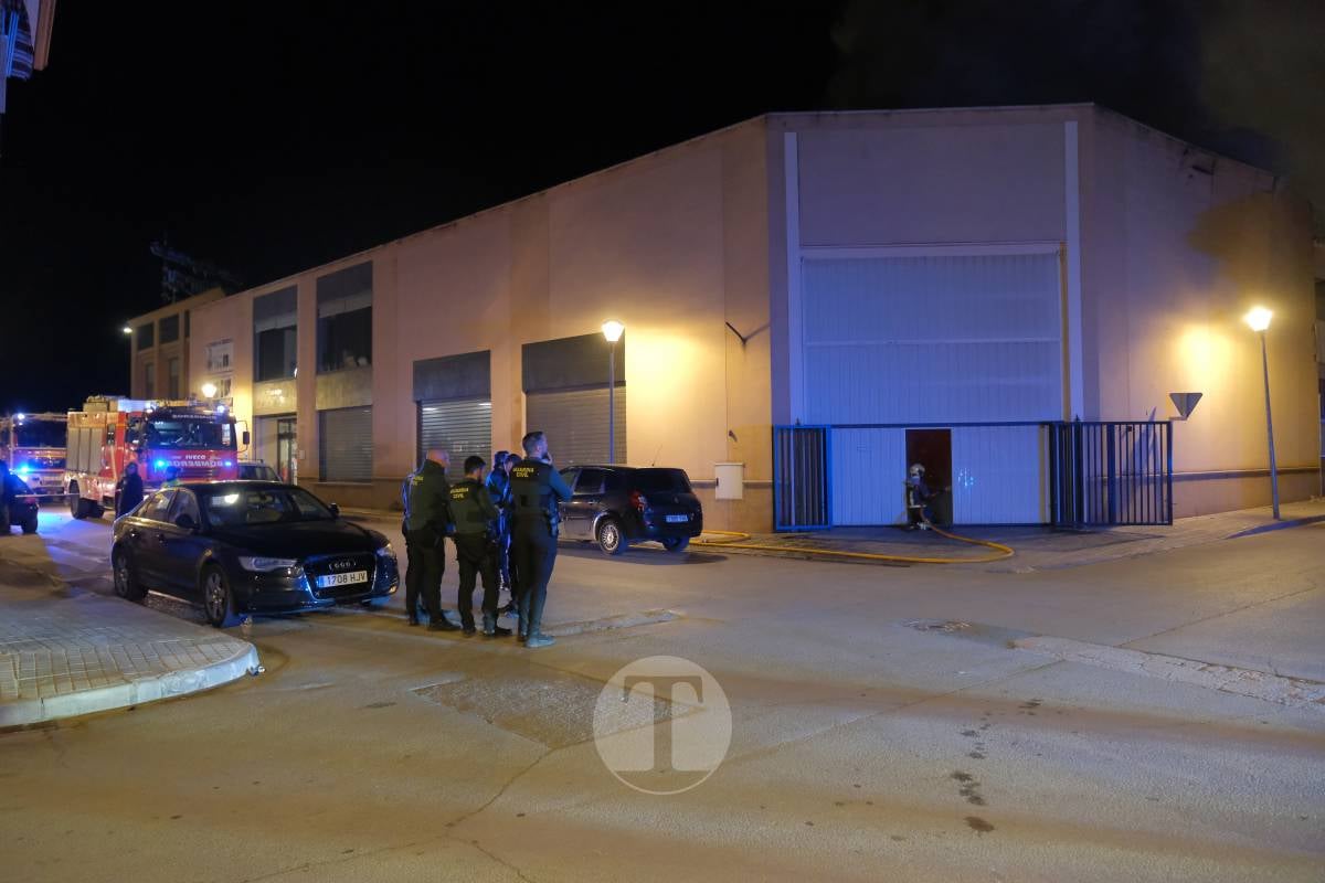 Incendio en un almacén de fontanería de Tomelloso