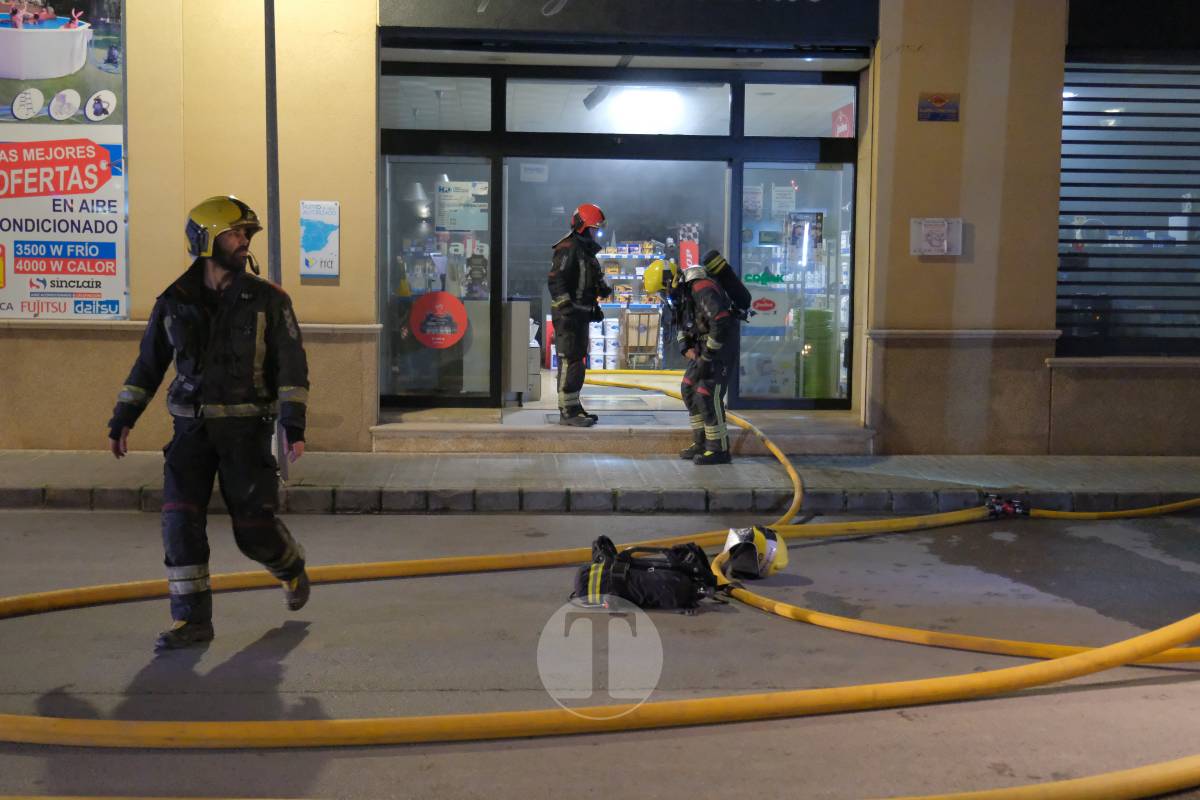 Incendio en un almacén de fontanería de Tomelloso