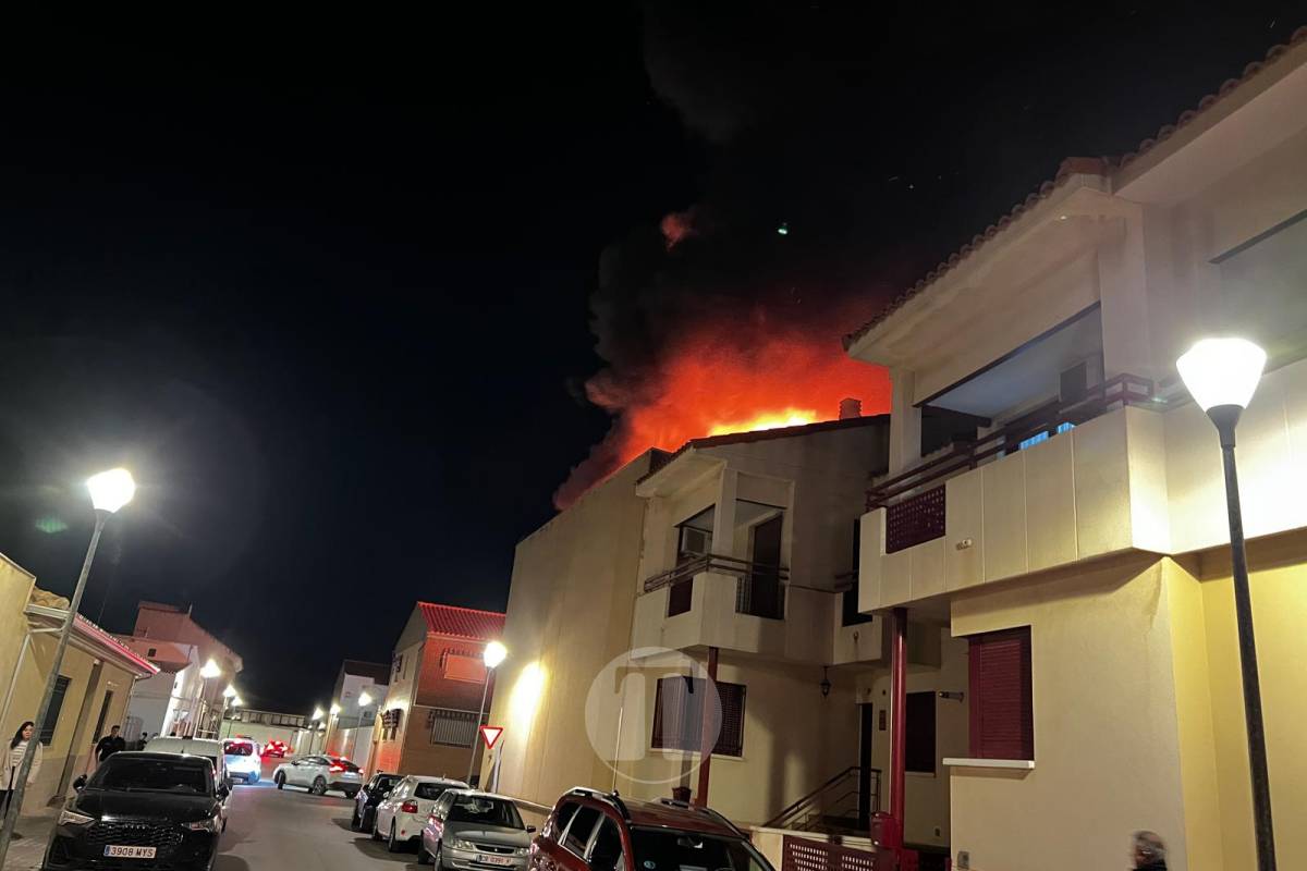 Incendio en un almacén de fontanería de Tomelloso