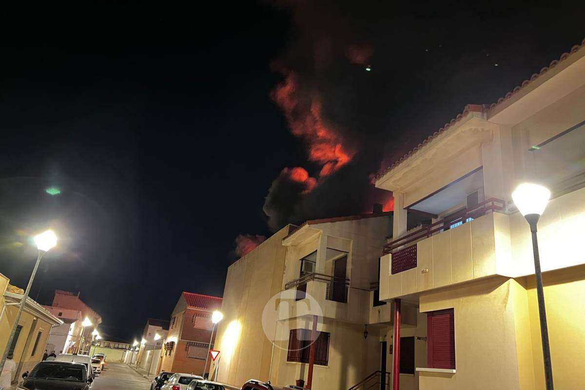 Incendio en un almacén de fontanería de Tomelloso