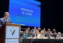 Navarro subraya el respaldo municipal al crecimiento de Virgen de las Viñas en su asamblea general