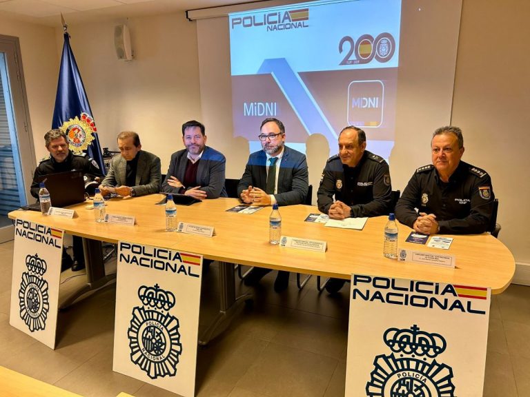Policías locales de C-LM se reúnen en Tomelloso para una formación sobre seguridad