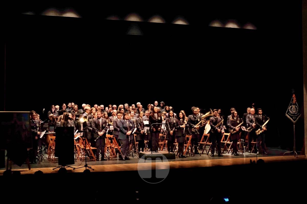 Luis Perales proclama la Semana Santa de Tomelloso en un emotivo pregón en el Teatro Marcelo Grande