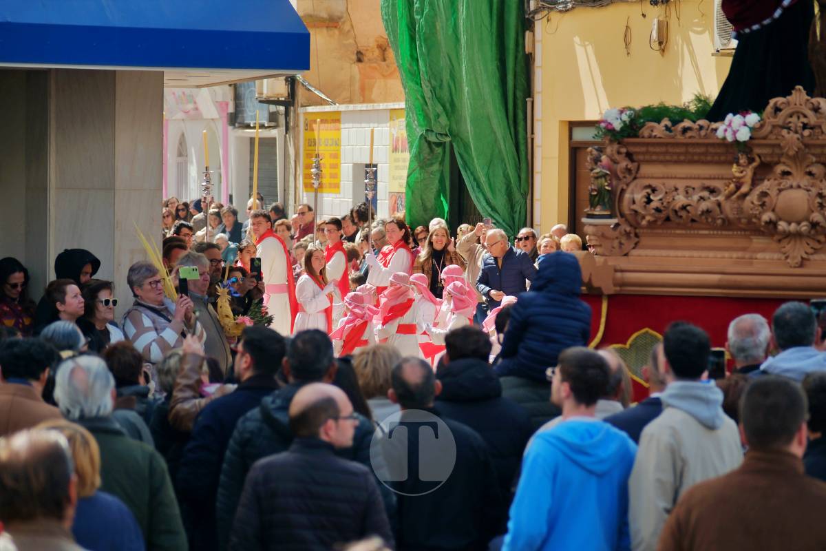 La Borriquilla abre la Semana Santa de Tomelloso en una mañana soleada y marcada por el frío
