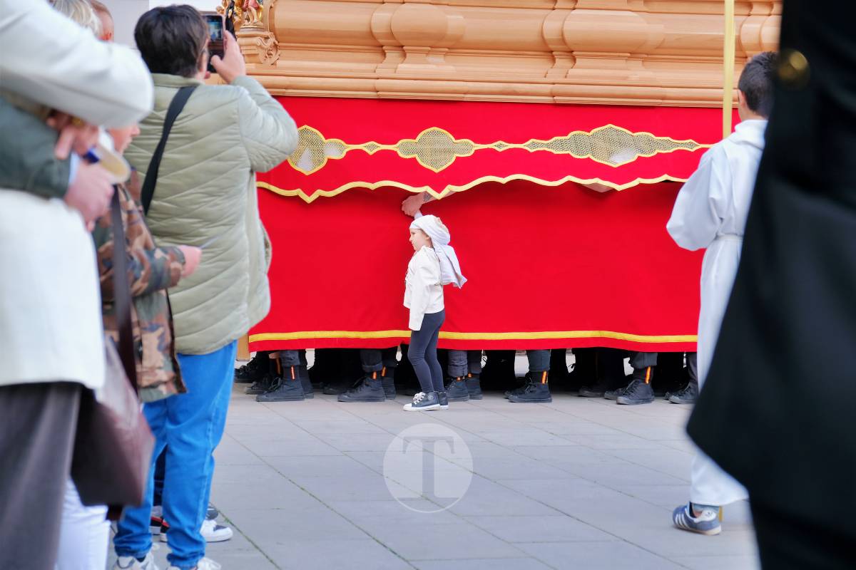 La Borriquilla abre la Semana Santa de Tomelloso en una mañana soleada y marcada por el frío