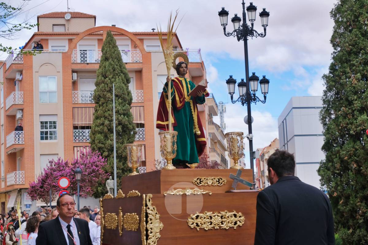 La Borriquilla abre la Semana Santa de Tomelloso en una mañana soleada y marcada por el frío