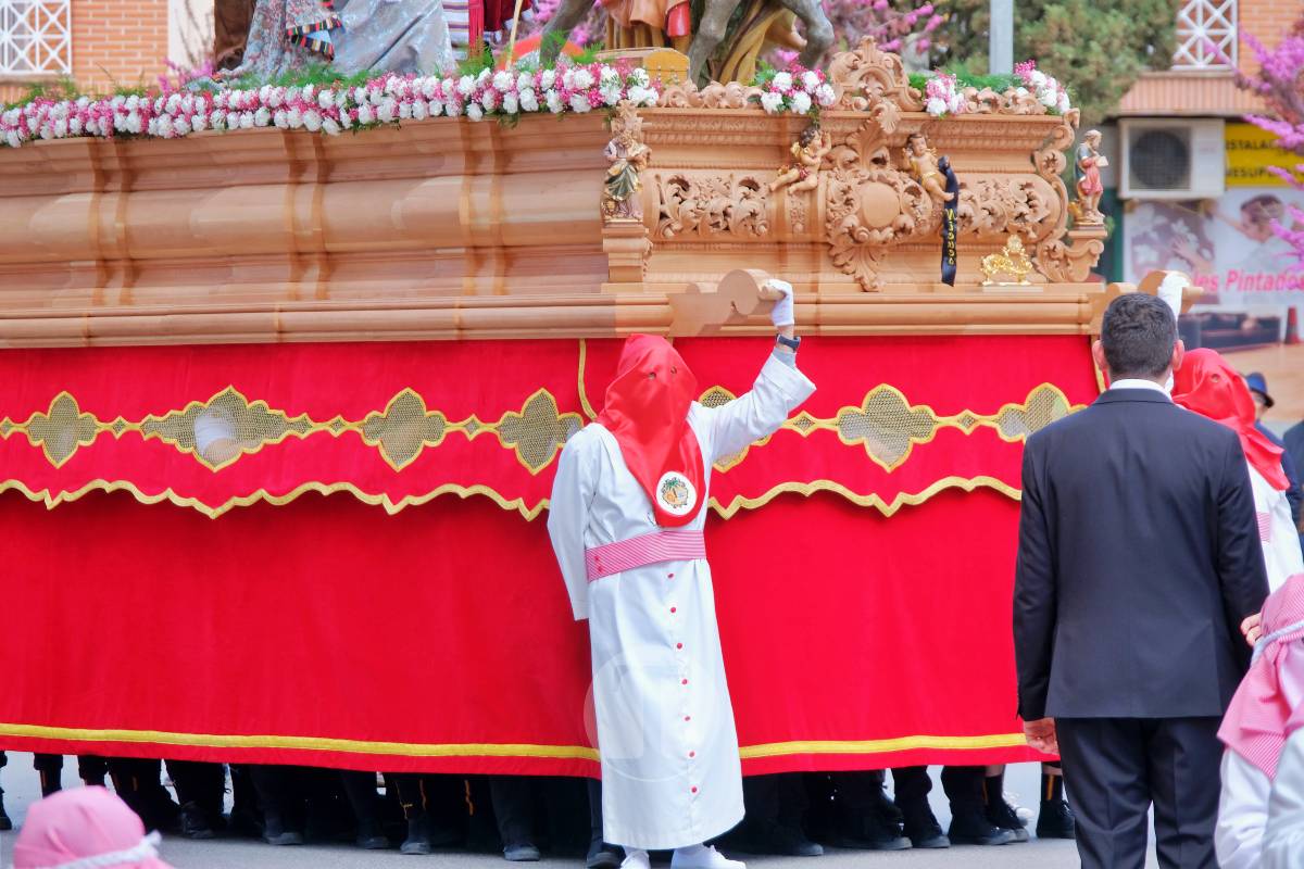 La Borriquilla abre la Semana Santa de Tomelloso en una mañana soleada y marcada por el frío