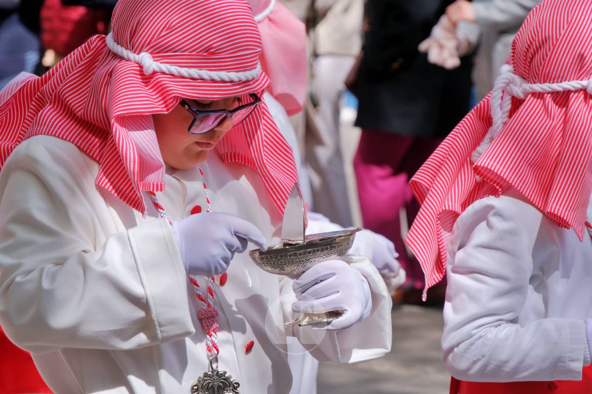 La Borriquilla abre la Semana Santa de Tomelloso en una mañana soleada y marcada por el frío