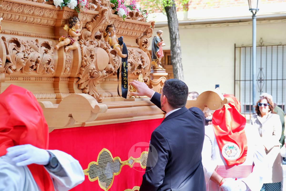 La Borriquilla abre la Semana Santa de Tomelloso en una mañana soleada y marcada por el frío