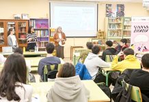 ¿Sabrías decir qué bebida tiene más azúcar? Dos centros de Tomelloso lo intentan en una cata