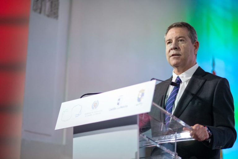 Page espera que las medidas anticrisis no sean un «yo invito y tú pagas»