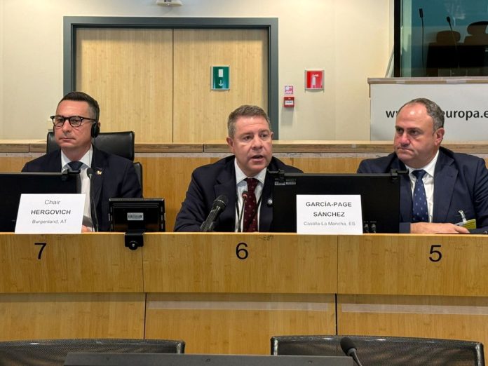 emiliano-garcia-page-en-bruselas-2026-03-04_12-26