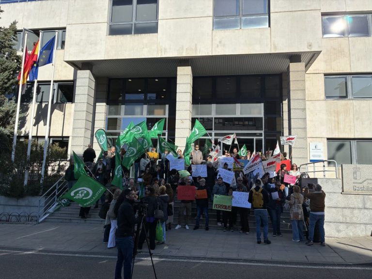 Sindicatos de C-LM exigen a la Junta que oferte todas las plazas vacantes de la OPE
