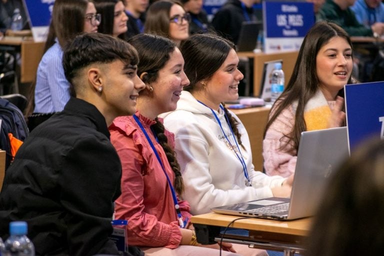 Uno de cada tres jóvenes de Castilla-La Mancha quiere crear su propia empresa